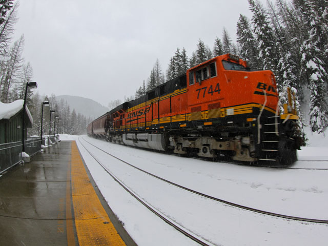 Cold and snow across northern parts of the U.S. this past week caused service interruptions on BNSF routes, according to company officials. (Courtesy photo by Roy Luck)